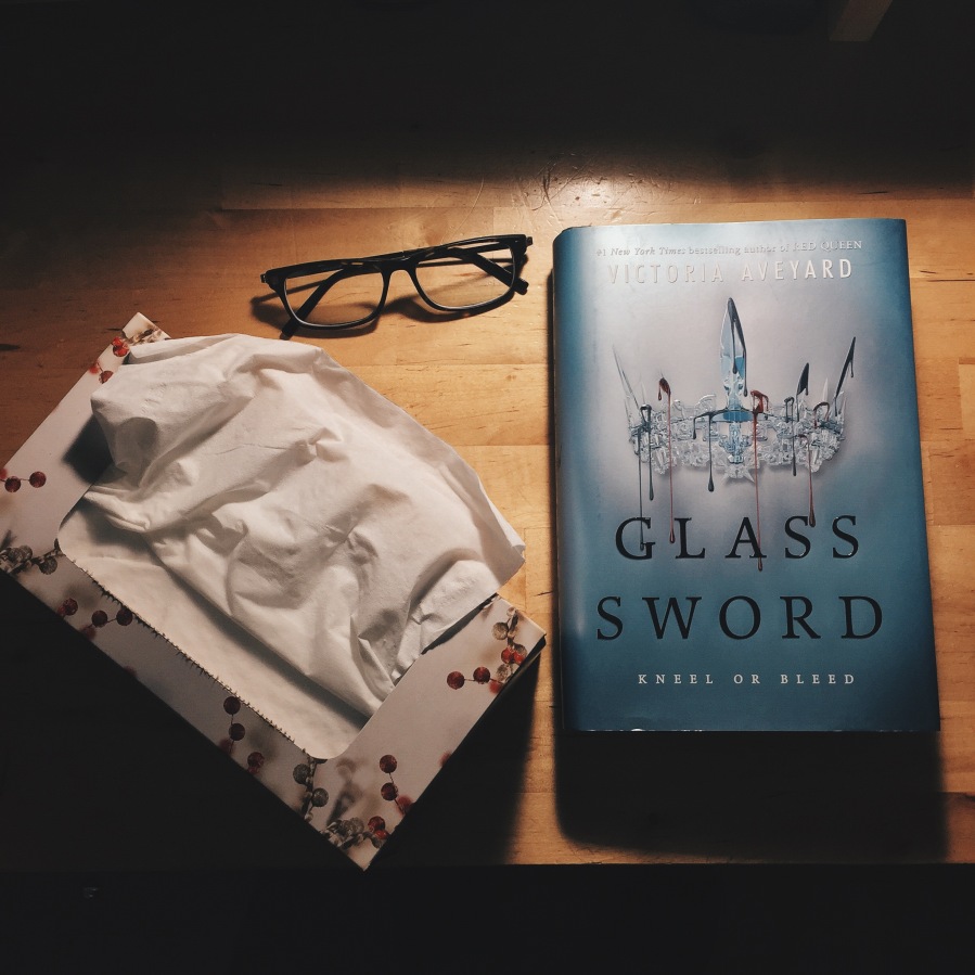 Glass Sword by Victoria Aveyard