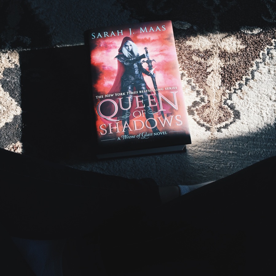 Queen of Shadows (#4) by Sarah J. Maas